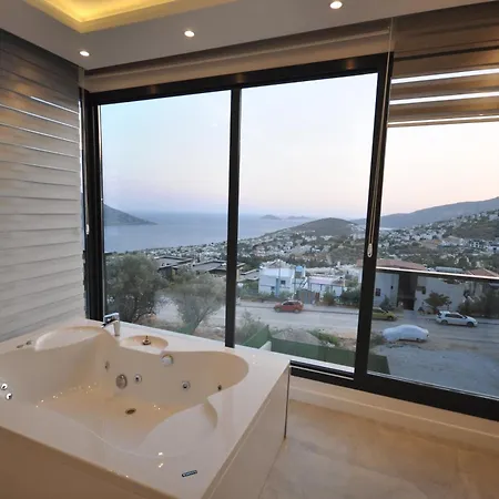 Ofelya Villa Kas